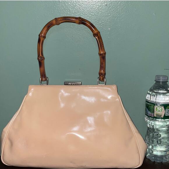 Vintage GUCCI Bamboo Light Beige Patent Leather Top-Handle Handbag - Picture 16 of 16